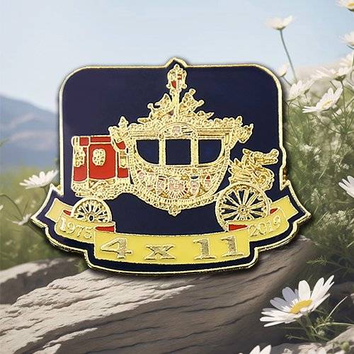 Custom Royal Carriage Pin